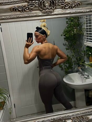 Gym Booty Bubble Butts