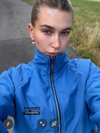 Hailey Baldwin Bieber