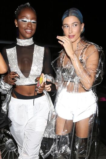 Hailey Bieber