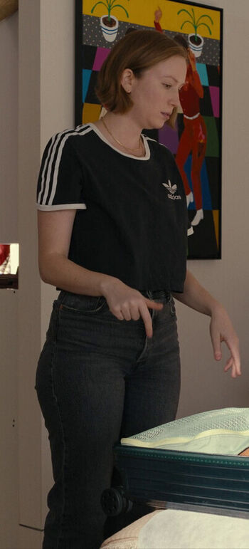 Hannah Einbinder