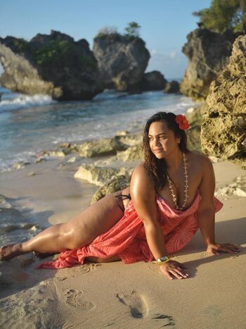 Hawaii Baddies