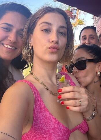 Hazal Kaya