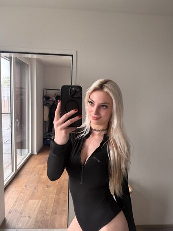 helenakingsoul