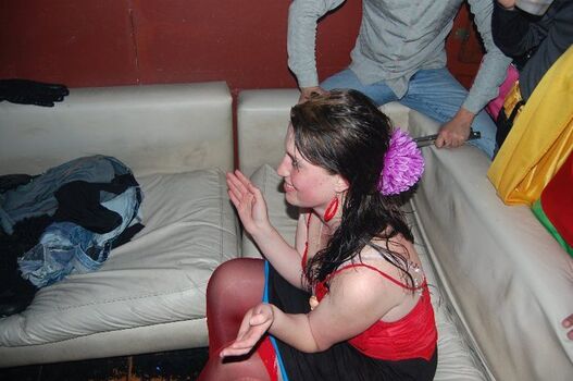Hen Party Thread