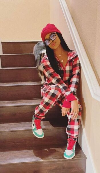 hermusicofficial