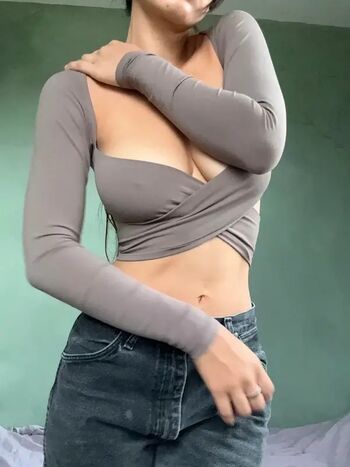 Hitomi mochizuki
