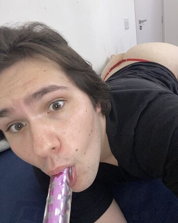 hornygusxxx