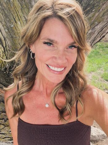 Hot_Wife_Amber