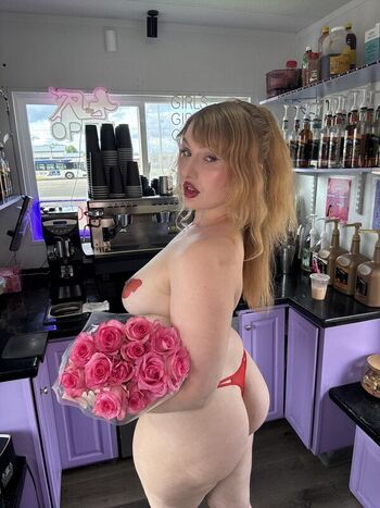 hotblondelatte