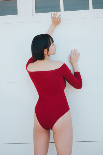 Ina Enohara 榎原依那