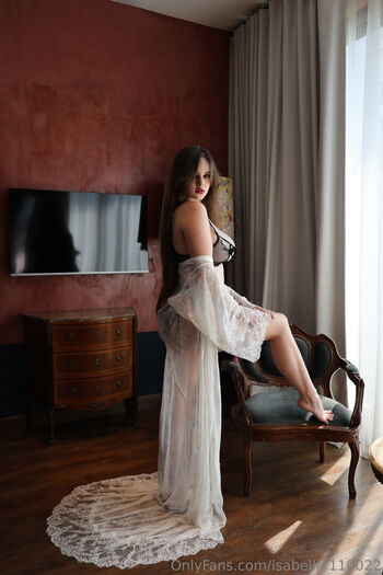 Isabella 110022