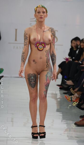 Isis Fashion Award