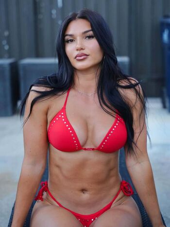 Jazmyn Nyx
