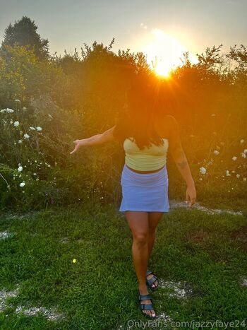 jazzyfaye24