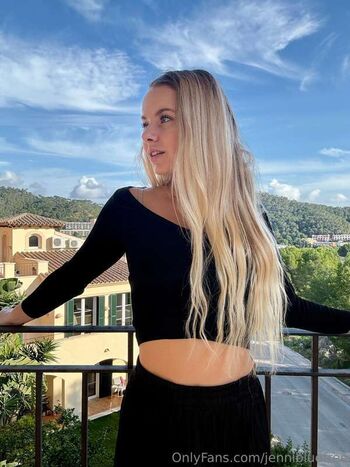 Jenni Blue 