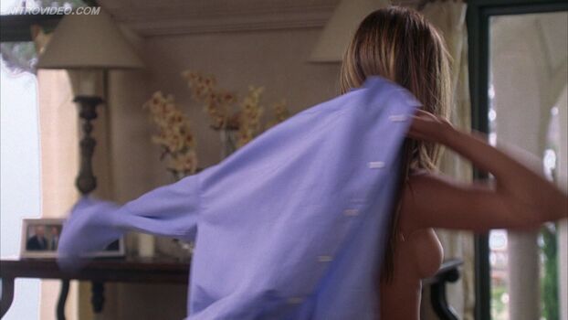 Jennifer Anniston
