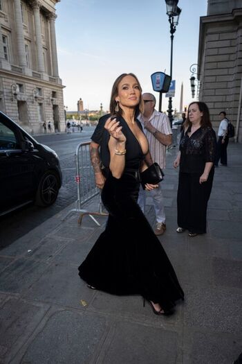Jennifer Lopez