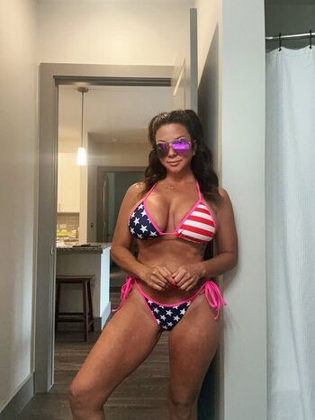 Jerri-Lynn Sparling
