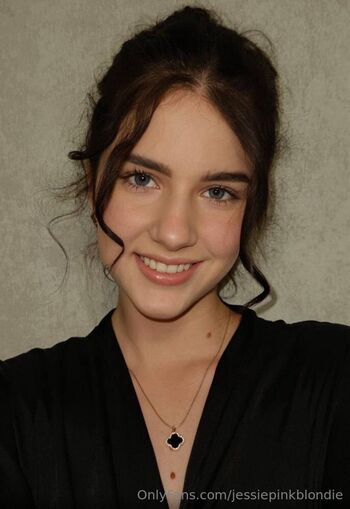jessiepinkblondie