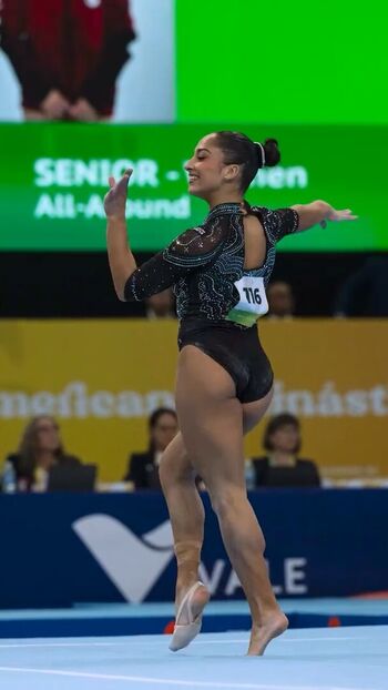 Julia Soares