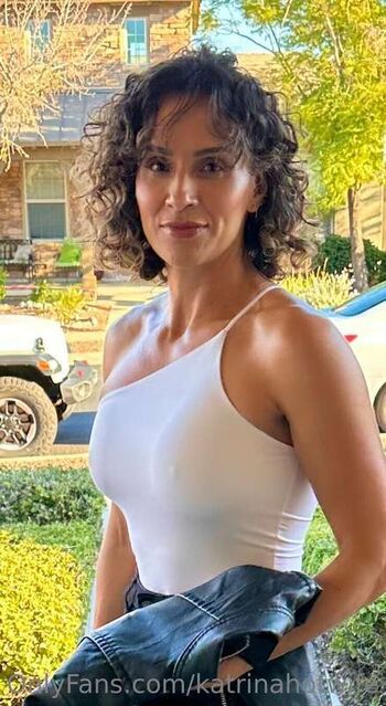 Katrina Hotwife