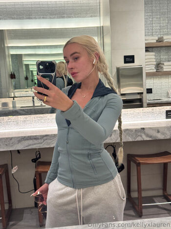 kellyxlauren