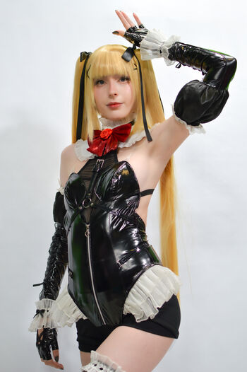 Kiki Glitter Cosplay