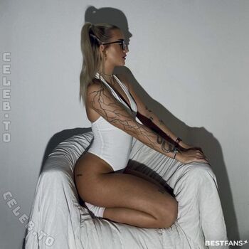 Kim.Lxv