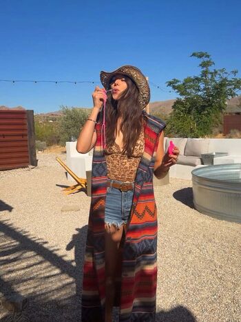 Kira Kosarin