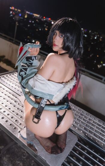 Kura Onee-san