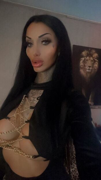 lady_hardc0re