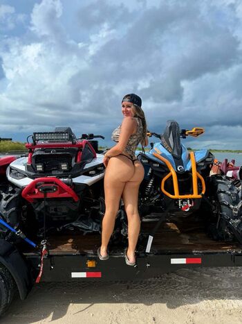 laineymae6.7