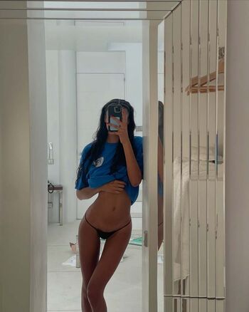 Laura Victoria