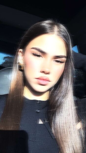Leah Halton