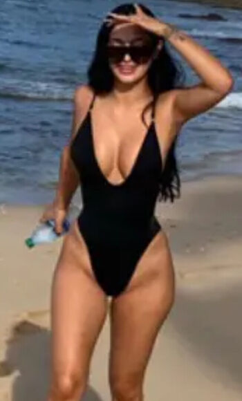 Leah Kateb