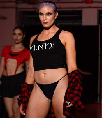 Lena Kross