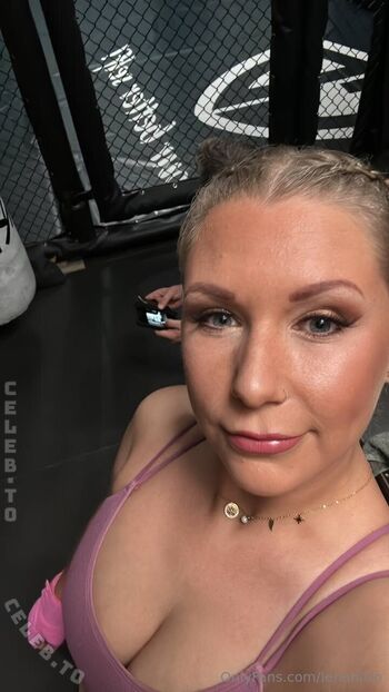 Lena Nitro