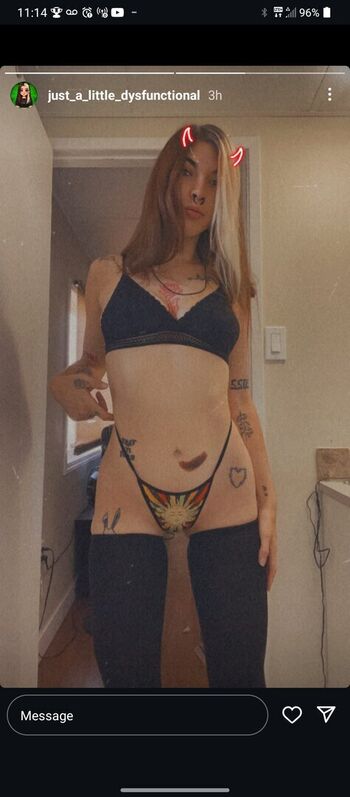 livin_dead_ria