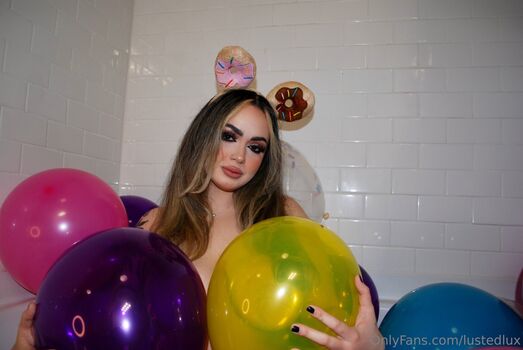 lustedlux