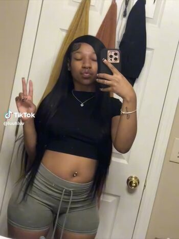 luuhluv