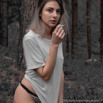 Manuela Velez