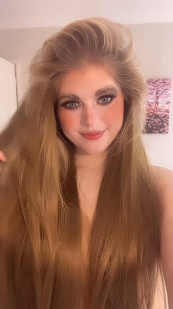 Marina Joyce