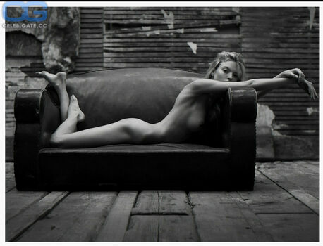 Martha Hunt
