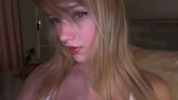Mikahhlynn