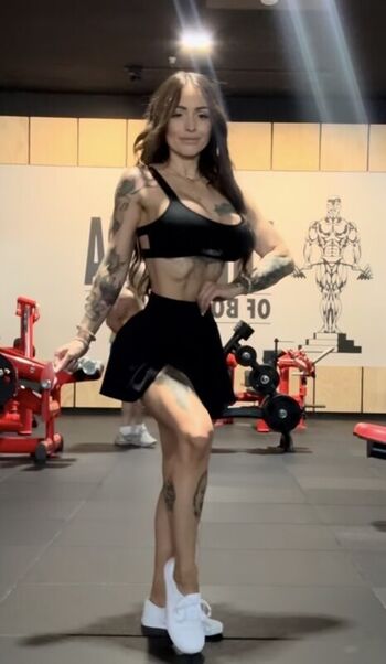 Miss_fit_408