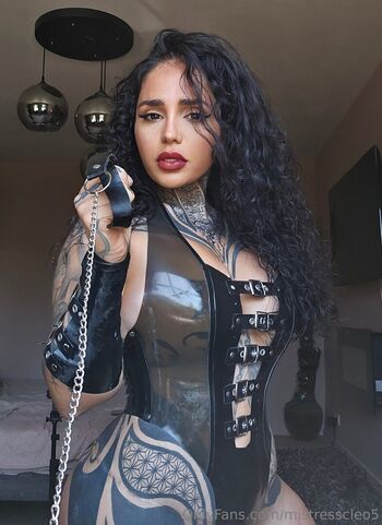 mistresscleo5