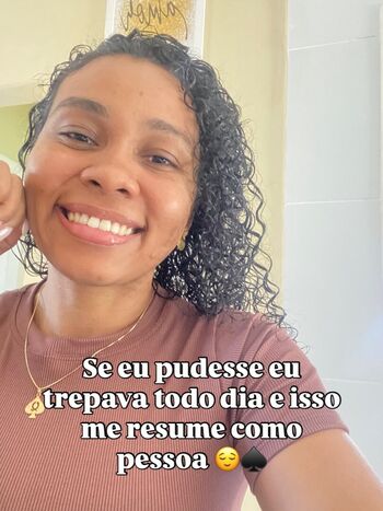 Morena_Hotwife