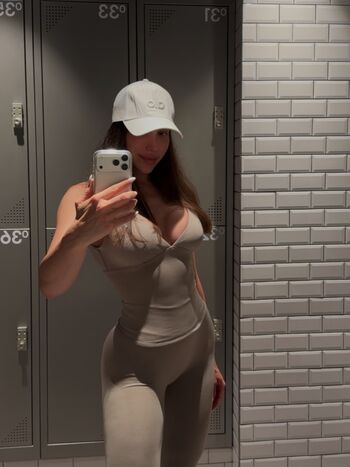 musclemommybety