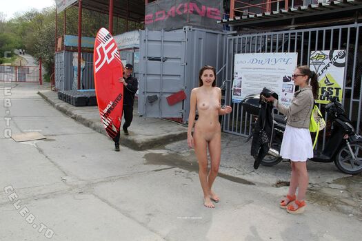 Nackt In Russland