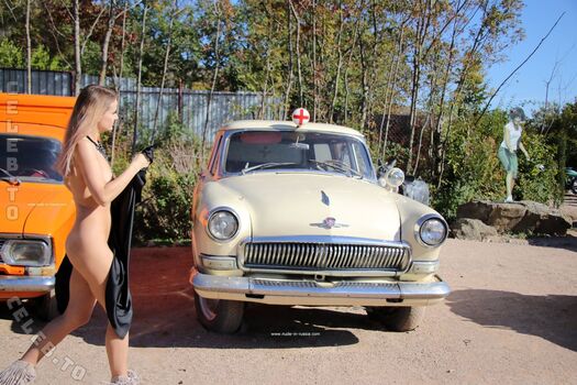 Nackt In Russland